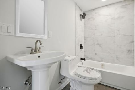 76 Mitchell Street West Orange NJ 07052