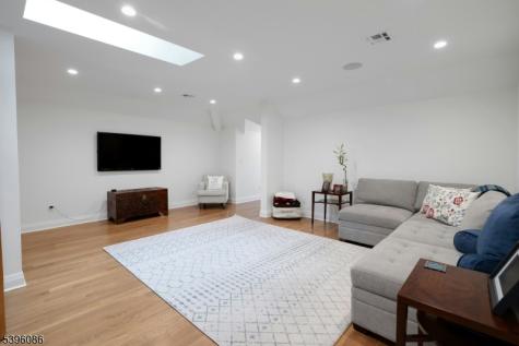 149 Hillcrest Avenue Summit NJ 07901