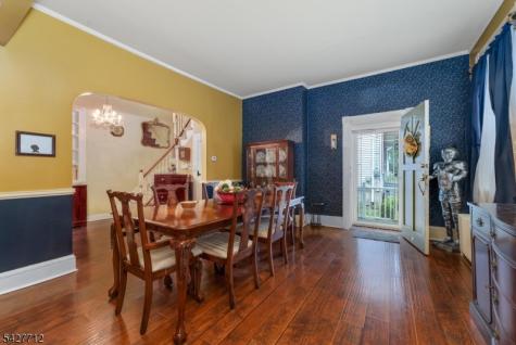 323 Water Street Belvidere NJ 07823