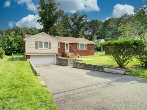 25 Woodland Avenue West Orange NJ 07052