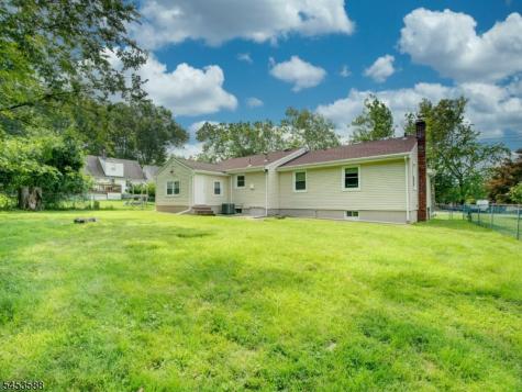 25 Woodland Avenue West Orange NJ 07052