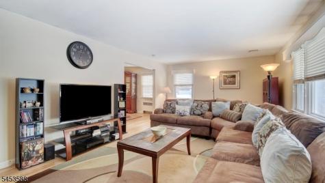 25 Woodland Avenue West Orange NJ 07052
