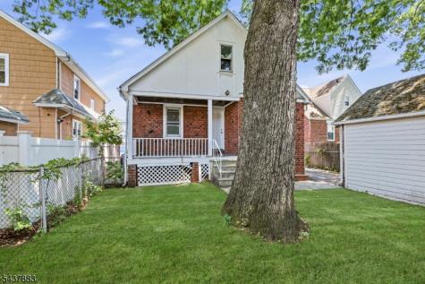 712 Sheridan Avenue Roselle NJ 07203