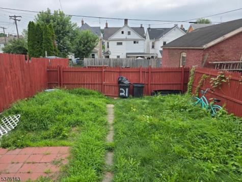 21 Railroad Avenue Phillipsburg NJ 08865