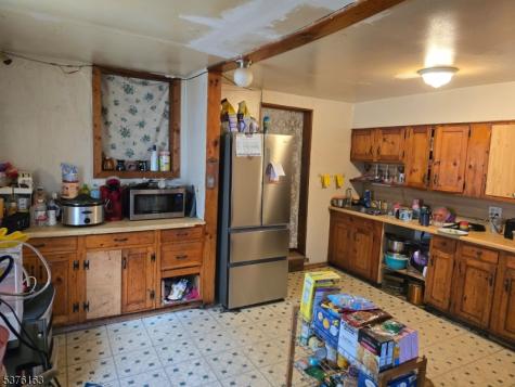 21 Railroad Avenue Phillipsburg NJ 08865