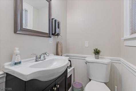 50 Lewis Place Totowa NJ 07512