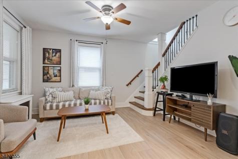 50 Lewis Place Totowa NJ 07512