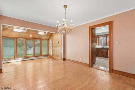 26 Ferncliff Road Bloomfield NJ 07003