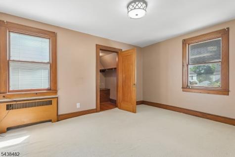 26 Ferncliff Road Bloomfield NJ 07003