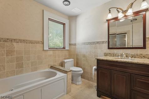 26 Ferncliff Road Bloomfield NJ 07003