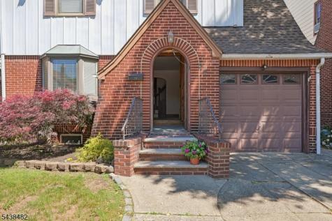 26 Ferncliff Road Bloomfield NJ 07003