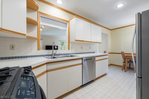 12 Eaton Court Summit NJ 07901