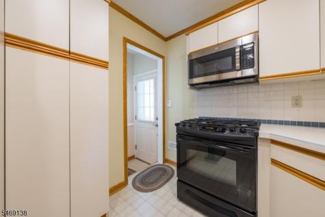 12 Eaton Court Summit NJ 07901