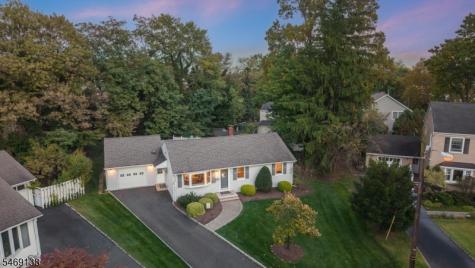 12 Eaton Court Summit NJ 07901