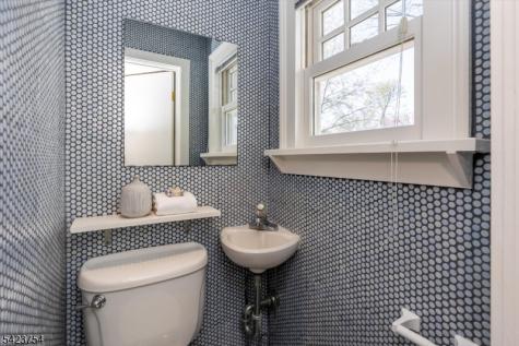 83 Essex Avenue Montclair NJ 07042