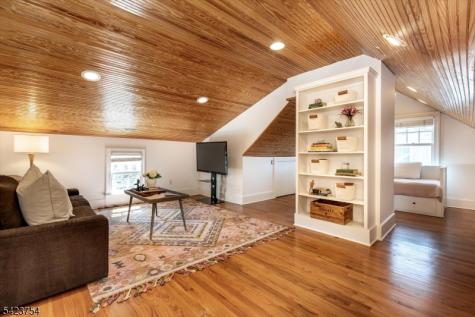 83 Essex Avenue Montclair NJ 07042
