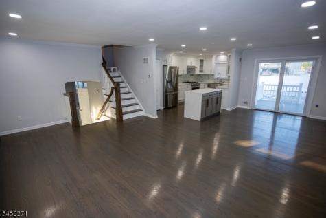 18 Robinhood Drive Sayreville NJ 08859