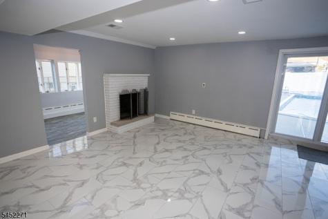 18 Robinhood Drive Sayreville NJ 08859