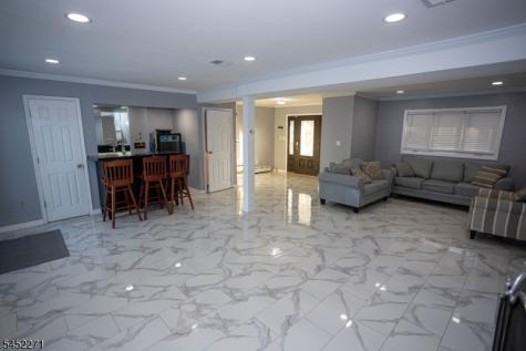 18 Robinhood Drive Sayreville NJ 08859
