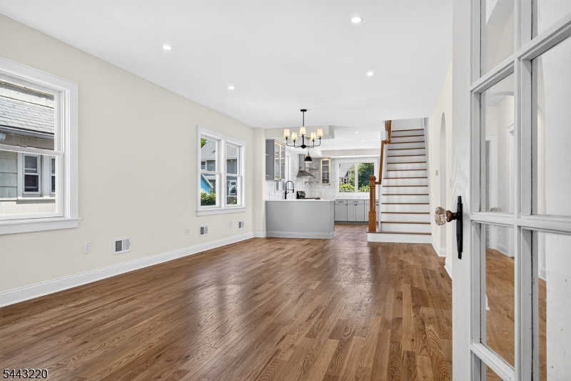 609 Harrison Avenue Roselle NJ 07203