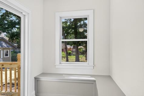609 Harrison Avenue Roselle NJ 07203