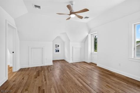 609 Harrison Avenue Roselle NJ 07203