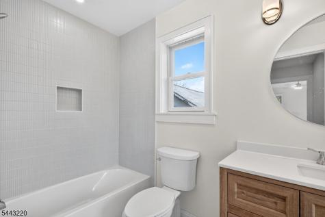 609 Harrison Avenue Roselle NJ 07203