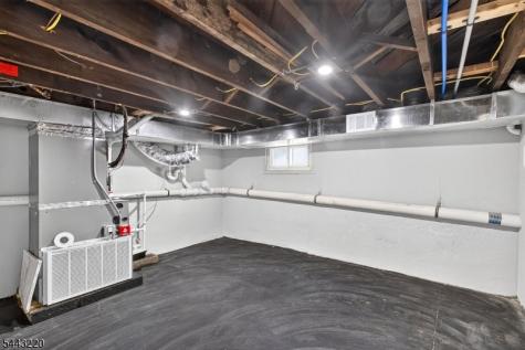 609 Harrison Avenue Roselle NJ 07203