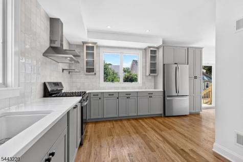 609 Harrison Avenue Roselle NJ 07203