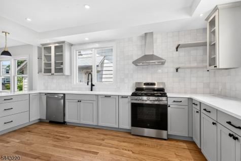 609 Harrison Avenue Roselle NJ 07203