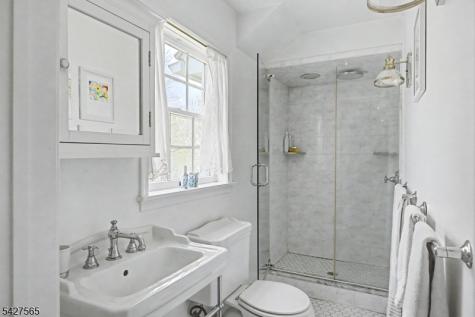 91 Red Mill Road Lebanon NJ 08826