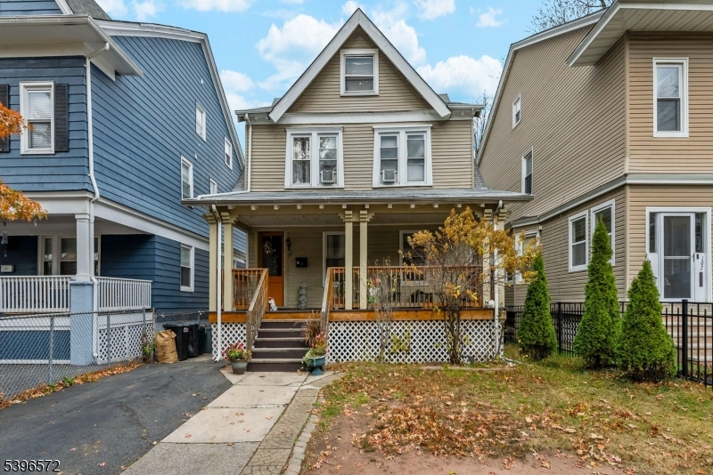 106 Burchard Avenue East Orange NJ 07017