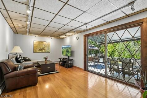 14 Hilldale Road Montville NJ 07058