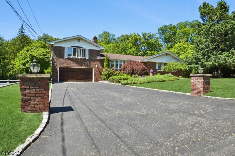 14 Hilldale Road Montville NJ 07058