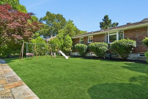 14 Hilldale Road Montville NJ 07058