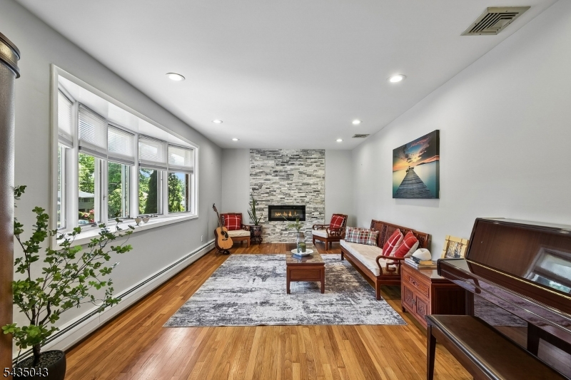 14 Hilldale Road Montville NJ 07058