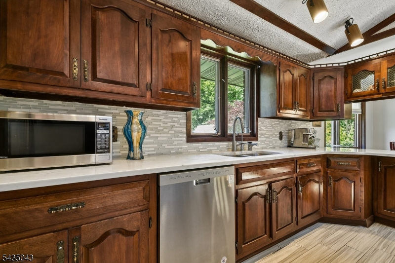14 Hilldale Road Montville NJ 07058