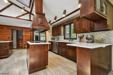 14 Hilldale Road Montville NJ 07058