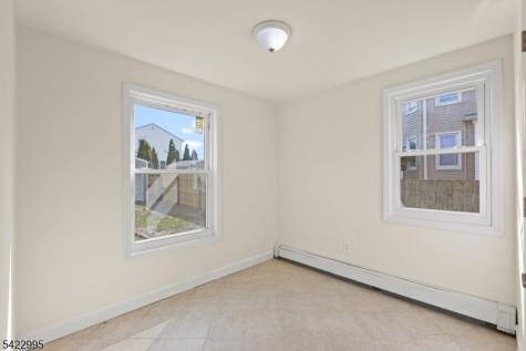 47 Homestead Avenue Woodbridge NJ 07001