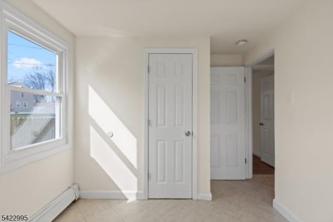 47 Homestead Avenue Woodbridge NJ 07001
