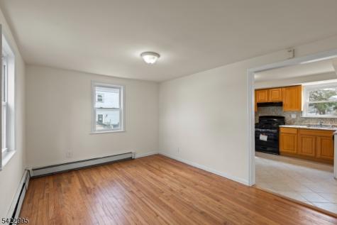 47 Homestead Avenue Woodbridge NJ 07001