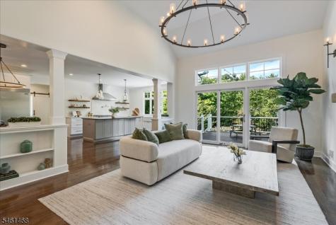 54 Oakridge Road Verona NJ 07044