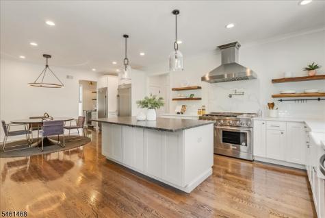 54 Oakridge Road Verona NJ 07044