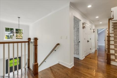 54 Oakridge Road Verona NJ 07044