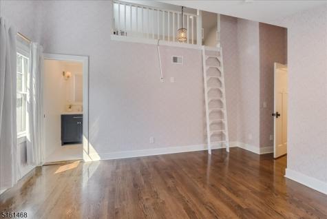 54 Oakridge Road Verona NJ 07044