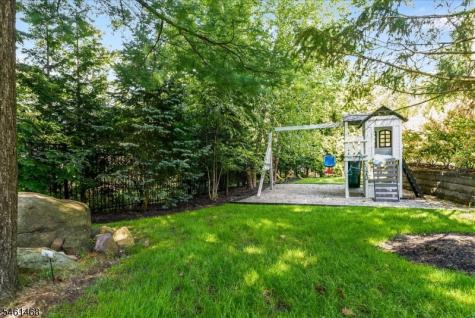 54 Oakridge Road Verona NJ 07044