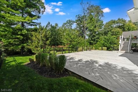 54 Oakridge Road Verona NJ 07044