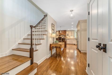 612 Woodglen Road Lebanon NJ 08826