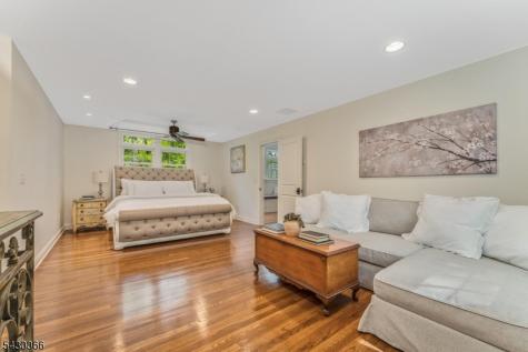 612 Woodglen Road Lebanon NJ 08826