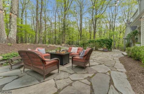 612 Woodglen Road Lebanon NJ 08826